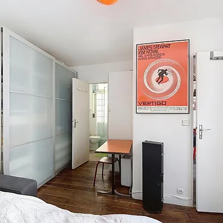 Charming 2-room Near Montmartre